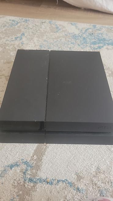 Видеоигры и приставки: PS4 (Sadə versiya) – tam işlək, qoruyucu ilə Komplekt: - PS4 konsolu — 1