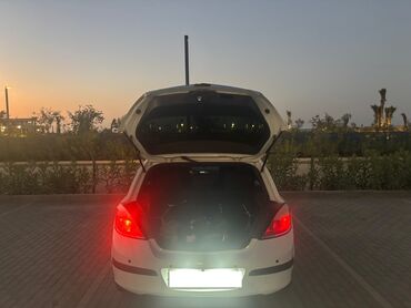 Opel: Opel Astra: 1.3 l | 2006 il 255000 km Hetçbek -da lalafo.az — 4 Opel: Opel Astra: 1.3 l | 2006 il 255000 km Hetçbek — 4