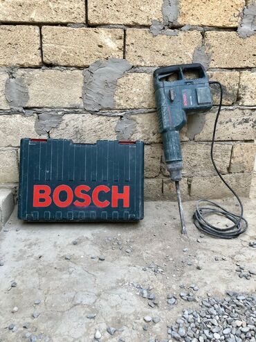 perforator satilir: Yeni Digər dəst Bosch, Ünvandan götürmə, Ödənişli çatdırılma