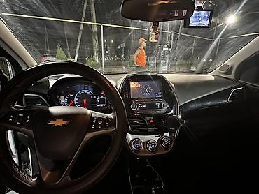 spark 7: Chevrolet Spark: 2018 г., 1 л, Автомат, Бензин, Хэтчбэк — 5
