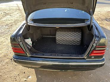 Mercedes-Benz: Mercedes-Benz E-Class: 2001 г., 4.3 л, Автомат, Бензин — 14