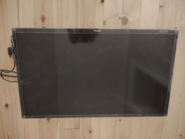 xiomi 10 t: İşlənmiş Televizor Samsung Led 32" HD (1366x768), Ünvandan götürmə