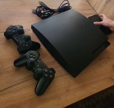 sony ps1: PlayStation 3 oyun konsolu. Yadaş 500GB. Komplektə iki ədəd Yeni Sony