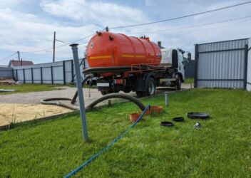 обучение вождению на фуре бишкек: Откачка туалет септик продувка центральный канализация Откачк туалет и