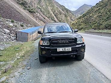 b class: Toyota Sequoia: 2002 г., 4.7 л, Автомат, Бензин, Внедорожник — 2