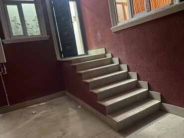 Qarajlar: Binəqədi qəs. 3 otaqlı, 80 kv. m, Kredit yoxdur, Yeni təmirli
