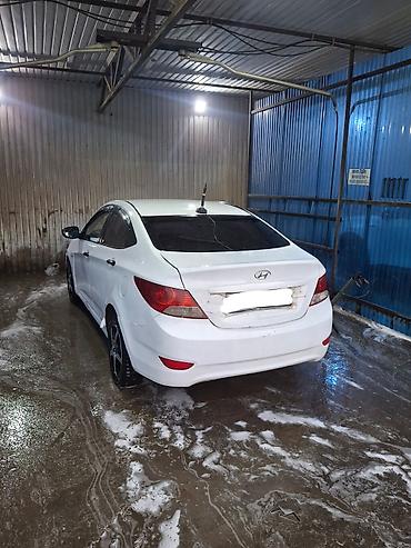 sprinter 4 4: Hyundai Accent: 2013 г., 1.6 л, Автомат, Бензин, Седан — 1