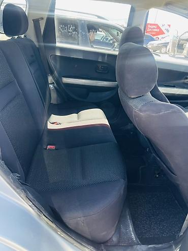 порте 2: Toyota Porte: 2003 г., Автомат, Бензин, Хэтчбэк — 3