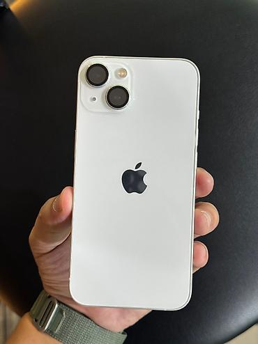 iphone 2 sim: IPhone 13, Б/у, 256 ГБ, Белый, Зарядное устройство, Защитное стекло, Чехол, 87 % — 2