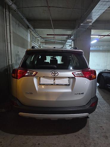 tesla model x: Toyota RAV4: 2 l | 2015 il Ofrouder/SUV — 2
