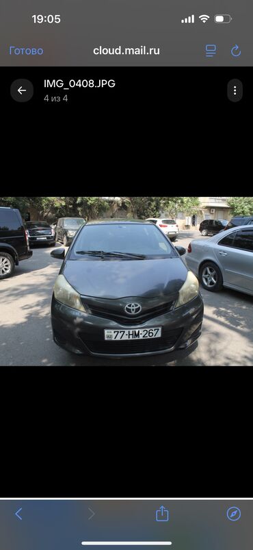 xacmaz masin satisi: Toyota Vitz: 1.3 л | 2011 г. Седан