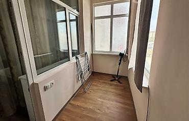 квартира на сутки за 1000: Сдам 3-комнатную квартиру (100 м²), проспект Ч. Айтматова 82/1 Серия — 9