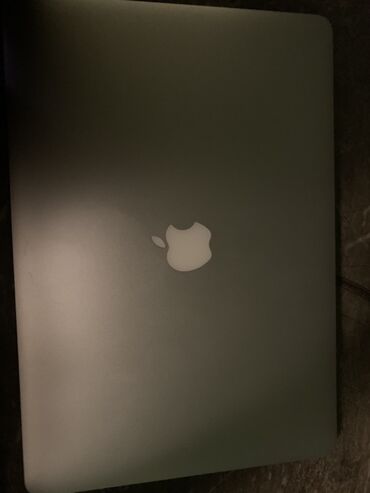 манитор магнитола: Ноутбук, Apple, 16 ГБ ОЭТ, Intel Core i7, 15 ", эс тутум SSD