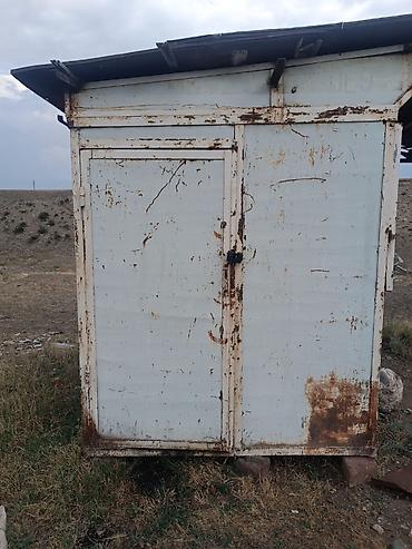 səyyar satıcı: Salam kösk satılır eni2 metr uzunu 3 metr — 3