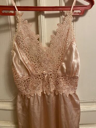 Gecəliklər: Sovet vaxtinin pambiq ve ipek noçnoylari, Yuqoslaviya QDR istehsali — 3