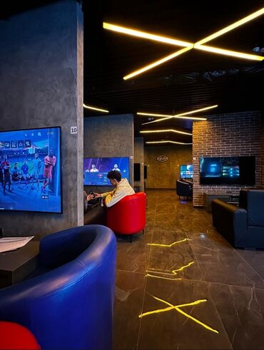 пгт пристань: В самый большой и новый Playstation клуб требуется
