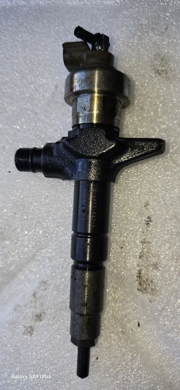 Motor üçün digər detallar: İSUZU modelləri üçün Orginal işlənmiş ehtiyat hissələri.Dubaydan gəlmə — 5