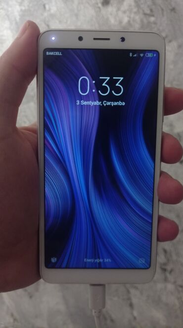 Bilərziklər: Xiaomi Redmi 6 (qızılı rəng) – tam funksional smartfon - Ekran: 5.99"
