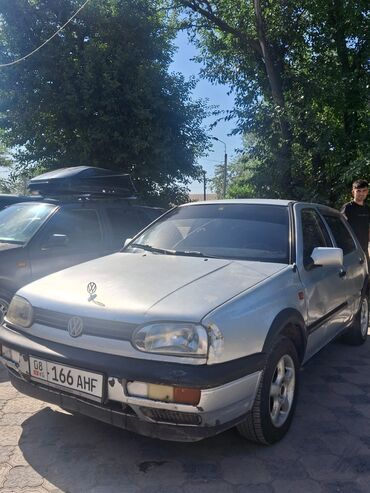 срочно срочно продам машину: Volkswagen Amarok: 1992 г., 1.8 л, Механика, Газ, Внедорожник