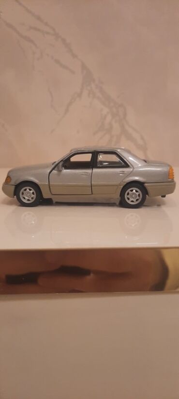 Chery: Mercedes, 1999 il, 1:43, Dəmir