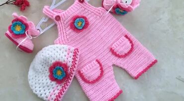 Dəstlər: Əl işi toxunma uşaq geyimləri və aksessuarları. Hər biri sifarişlə — 17