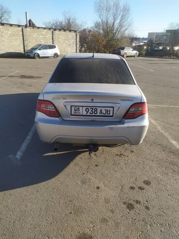 каропка на нексия: Daewoo Nexia: 2010 г., 1.5 л, Механика, Бензин, Седан
