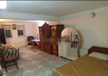 снять дом с бассейном: 30 м², 1 комната