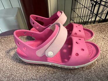 sandale za plivanje: Sandals, Crocs, Size - 33