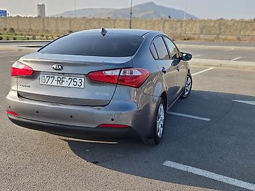 Avtomobil satışı: Kia Forte: 1.8 l | 2015 il Sedan — 4