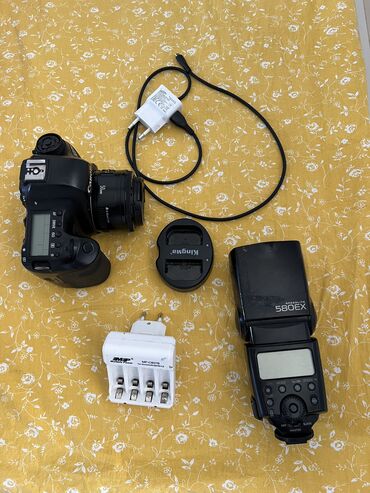 сумки для фотоаппарата canon: Canon 6D Объектив 50мм Зарядник батарейка 1шт Вспышка 580ЕХ Зарядник