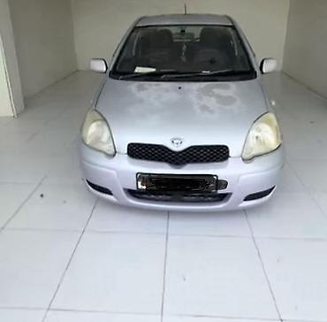 авто вит: Toyota Vitz: 2003 г., 1 л, Бензин, Хэтчбэк — 2
