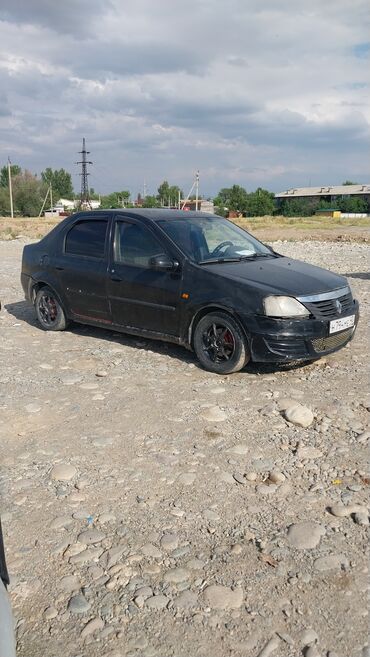 Renault: Renault Logan: 2013 г., 1.5 л, Механика, Бензин, Седан
