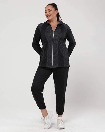 Gornji i donji deo: Modeli za punije dame
Cene 3499 din 
Veličine 2XL, 3XL, 4XL na lalafo.rs — 14 Gornji i donji deo: Modeli za punije dame
Cene 3499 din 
Veličine 2XL, 3XL, 4XL — 14