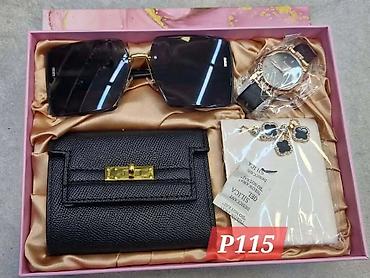 Setovi nakita: Ženski poklon set – elegantni aksesoari i parfem idealan je za Dan — 12