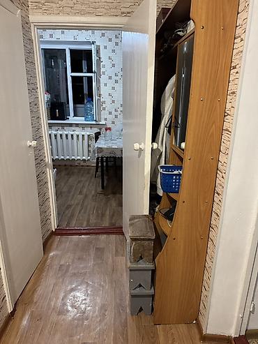 на берегу: 2 комнаты, 43 м², Индивидуалка, 6 этаж, Старый ремонт — 2