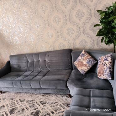 Divanlar: Künc divan, İşlənmiş, Açılan, Bazalı, Vеlur parça, Çatdırılma yoxdur — 2