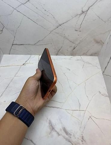 iphone 17 про: IPhone 17 Pro, Б/у, 256 ГБ, Оранжевый, Наушники, Зарядное устройство, Чехол, 9 % — 5