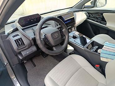 bz4: Toyota bZ4X: 2022 г., 0.1 л, Автомат, Электромобиль, Кроссовер — 7