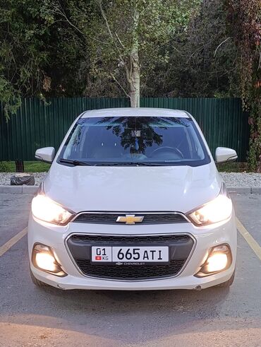 краска автомобильная цена: Chevrolet Spark: 2017 г., 1 л, Вариатор, Бензин, Хетчбек
