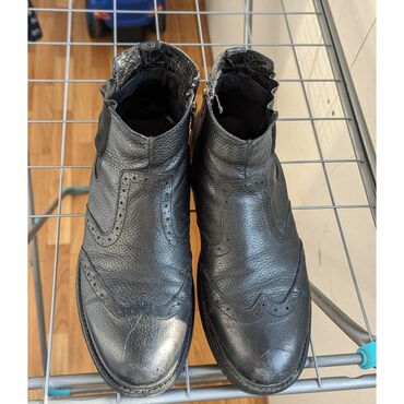 обувь мужская зимняя распродажа бишкек: РАСПРОДАЖА! Срочно срочно Состояние хорошее производство Турция