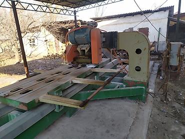 Дробилки: Продаю Станок распиловочный по граниту В идиальном состоянии есть — 8