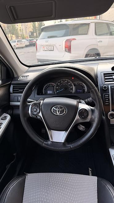 тае: Toyota Camry: 2014 г., 2.5 л, Автомат, Бензин, Седан — 8