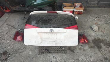 растения комнатные в ассортименте: Дверь Комплект Toyota, Б/у, Оригинал