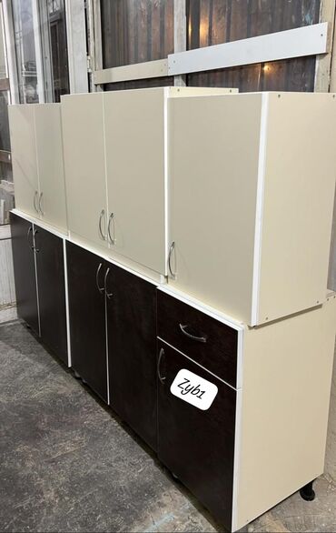 Ev üçün digər mebel: Yeni mətbəx mebeli. Hazır əldə. Ölçü 2 metr. Matreal Rus laminatı ilə