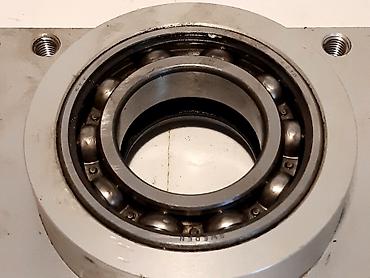 mlin za drvo: Aluminijumsko kuciste sa lezajem za osovinu 50mm Lezaj u kucistu je — 3
