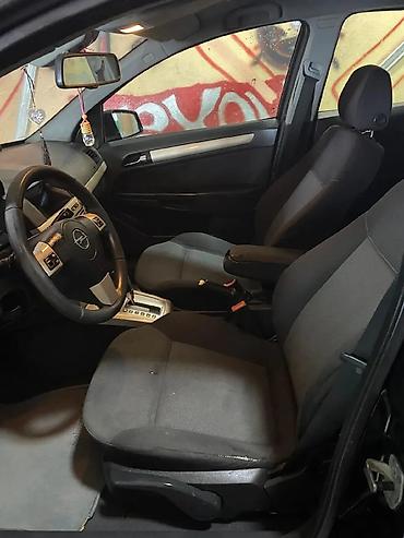 opel astra qiyməti: Opel Astra: 1.9 l | 2007 il 567946 km Sedan — 10