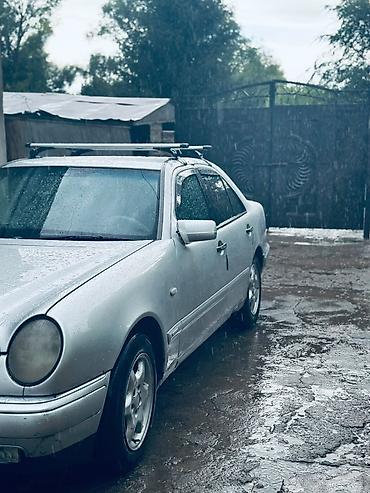 прадаю газ 53: Mercedes-Benz E-Class: 1998 г., 2 л, Механика, Бензин, Седан — 3