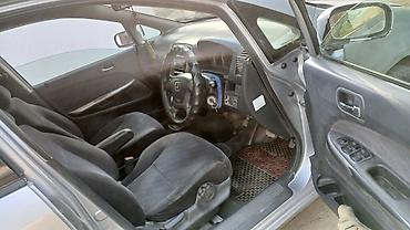 сиденя для спринтер: Honda Stream: 2001 г., Универсал — 6