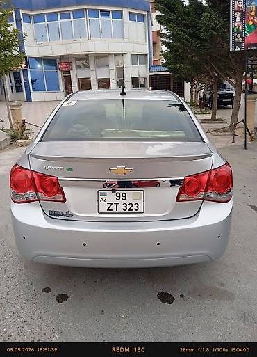 cruze diffuser: Chevrolet Cruze: 1.4 l | 2011 il 97000 km Sedan — 5
