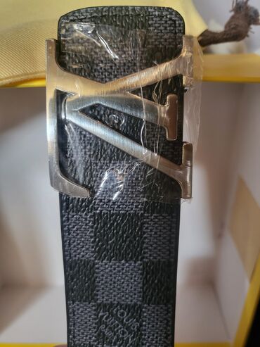 Kaiševi: Muški, Louis Vuitton, Materijal: Koža — 11